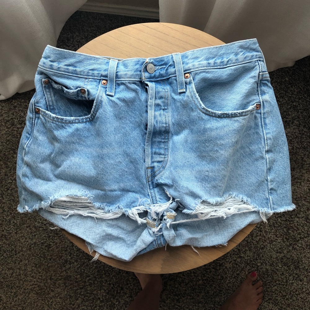 Levi's Women's Premium 501 Original Short Size 31 Blue Jean Denim